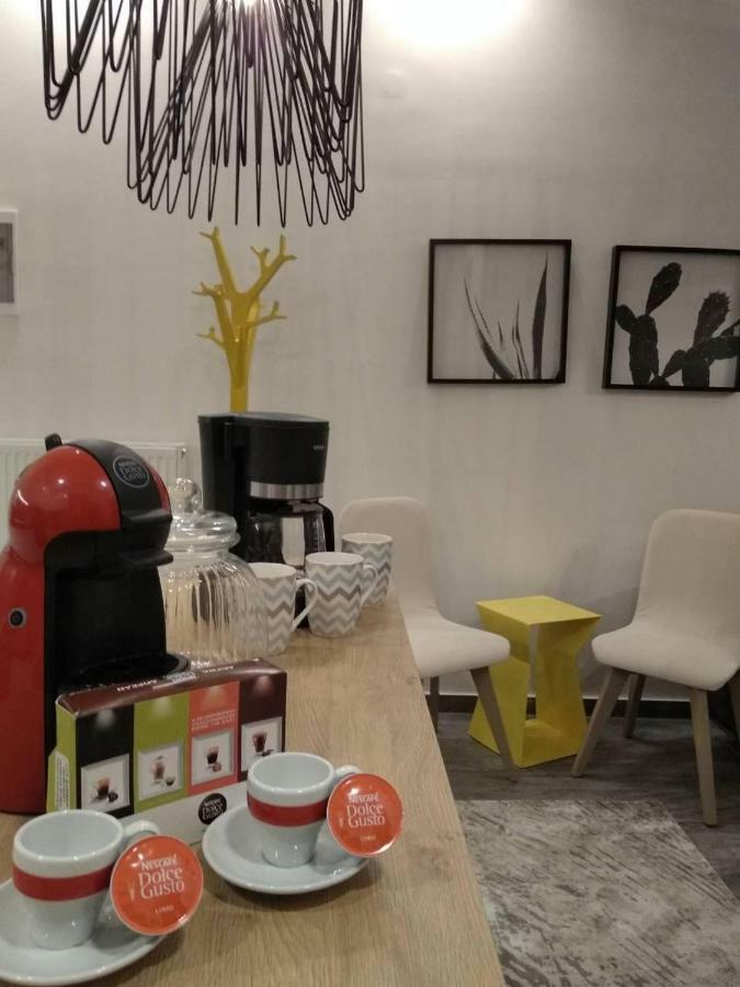 Alpinia N Lotus Apts. سالونيك المظهر الخارجي الصورة